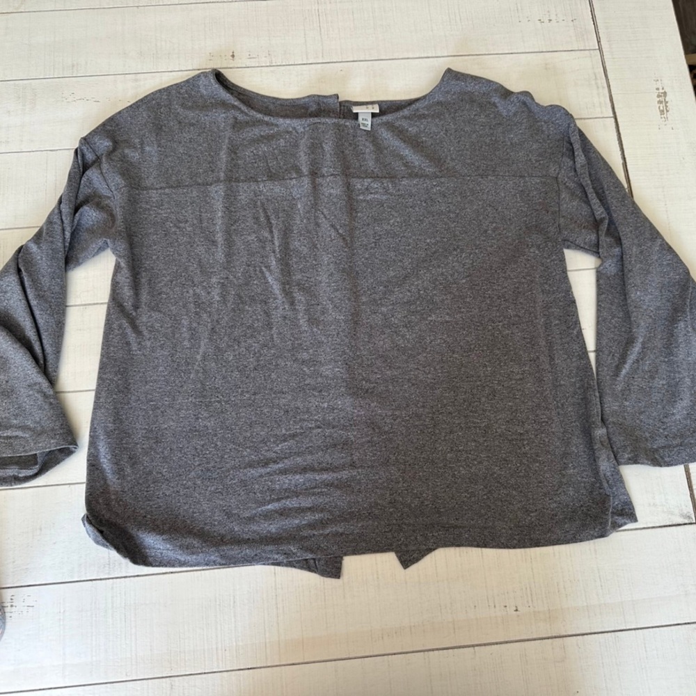 Gray Long Sleeve Top